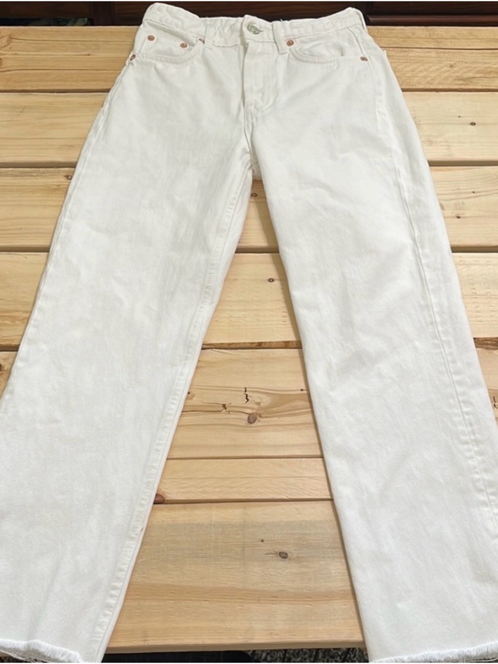 Zara High Rise Straight Jeans in White